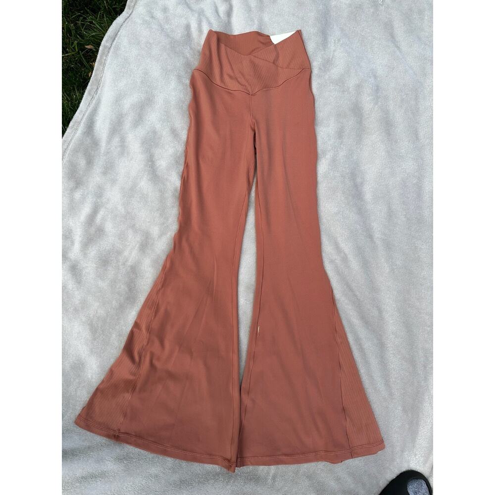 Aerie Rust Flare Leggings